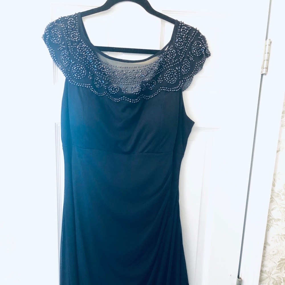 SPECIAL OCCASION DRESS NAVY